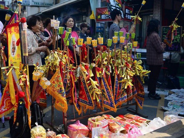 大甲媽北港進香始自光緒？如何解讀淡新檔案許其棻稟文？