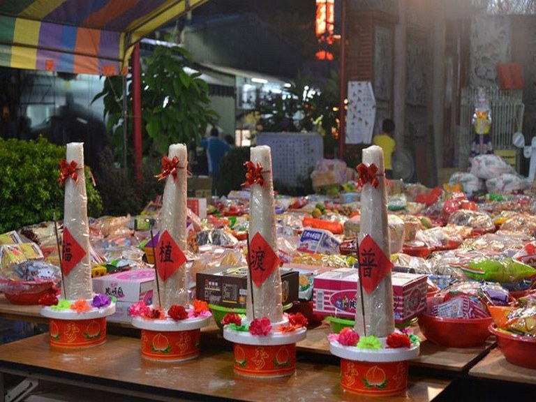 你知道這些祭品的意義嗎？府城與安平常見普度品的意義解析