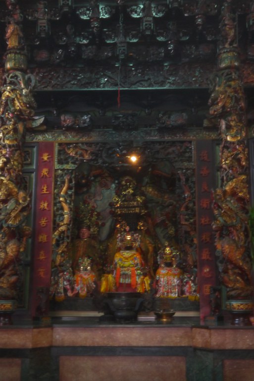 護安宮正殿神尊
