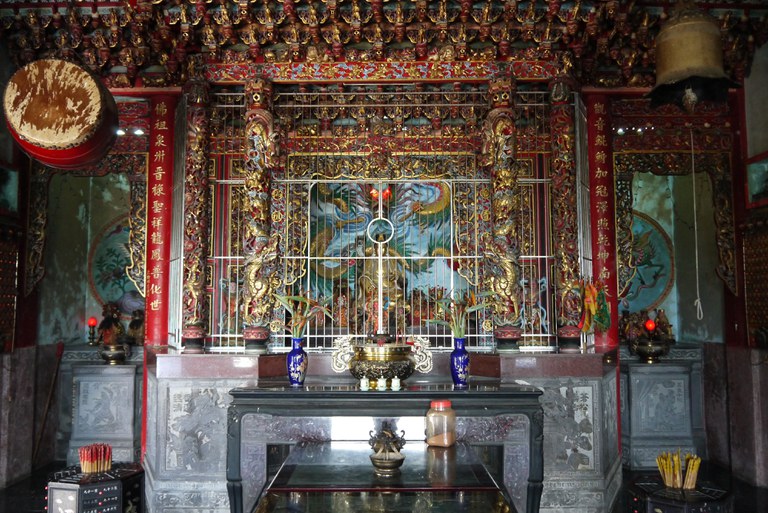 龍鳳宮正殿
