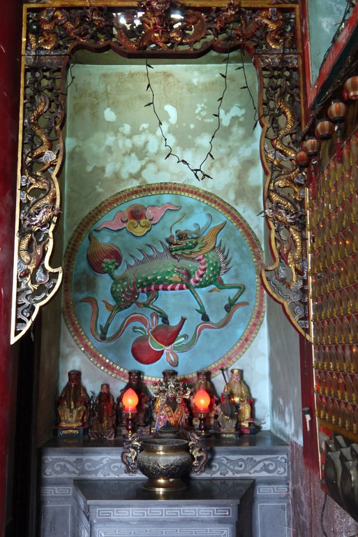 龍鳳宮龍邊神龕