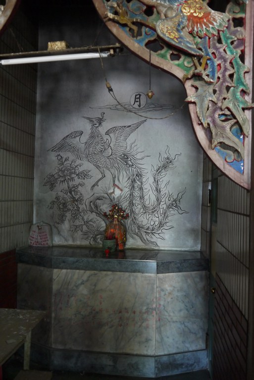 德龍宮虎邊神龕