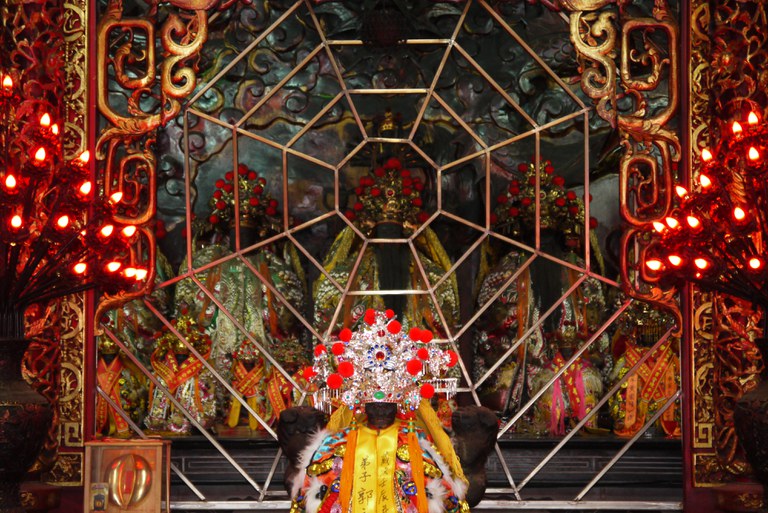 雲龍宮正殿神尊