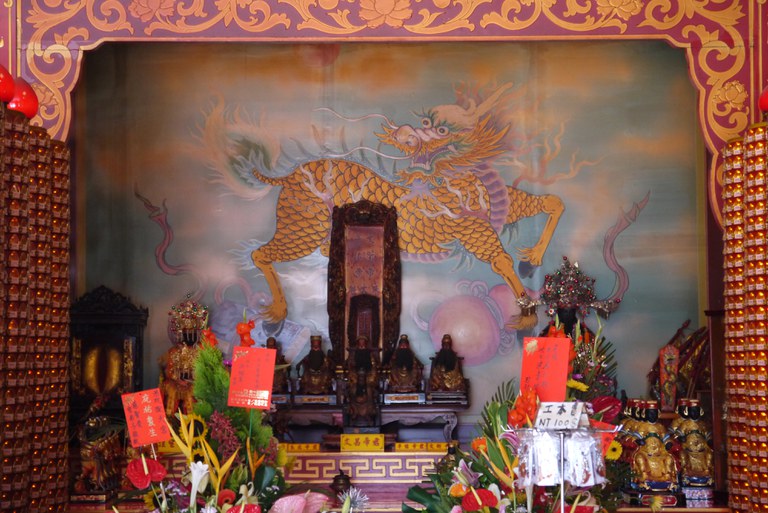 配天宮龍邊神龕