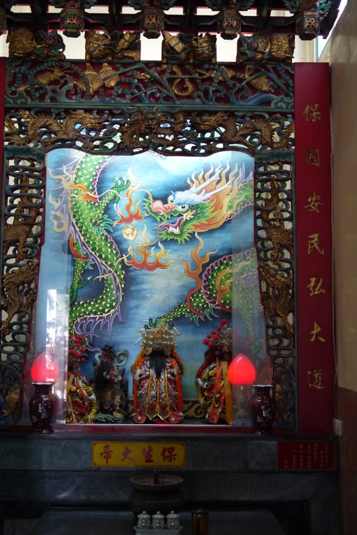 巡天宮龍邊神龕