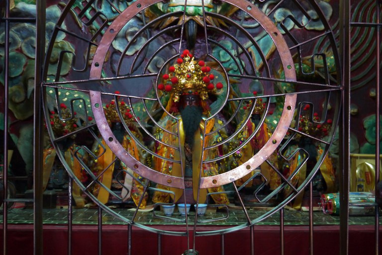 育黎宮正殿神尊