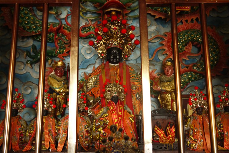 進興宮正殿神尊