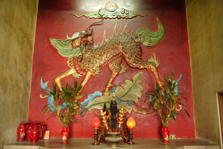 武忠宮虎邊神龕