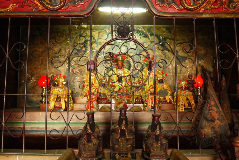 普竹寺正殿神尊