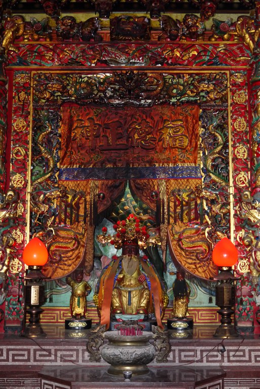 東安宮龍邊神龕