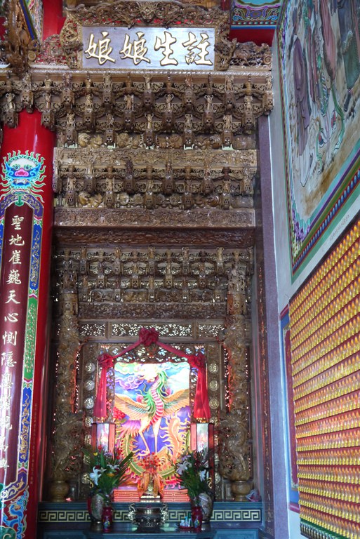 鼎新宮龍邊神龕