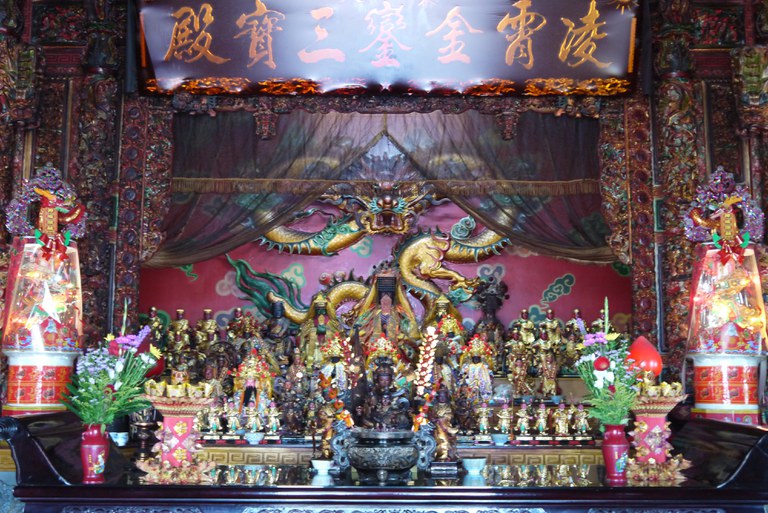 東天紫微宮正殿