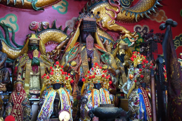 東天紫微宮正殿神尊.JPG