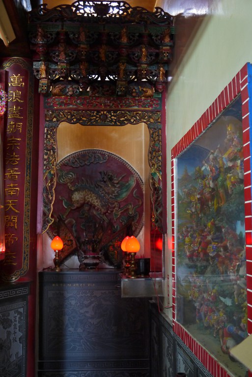 福天宮龍邊神龕