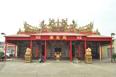 鹽埕過港代天府廟貌(2011.10 吳明勳 拍攝)