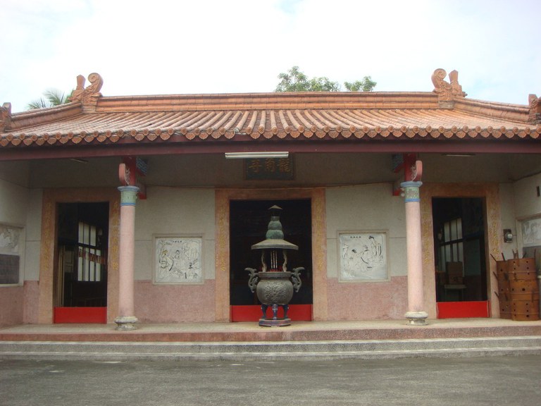 龍角寺外觀