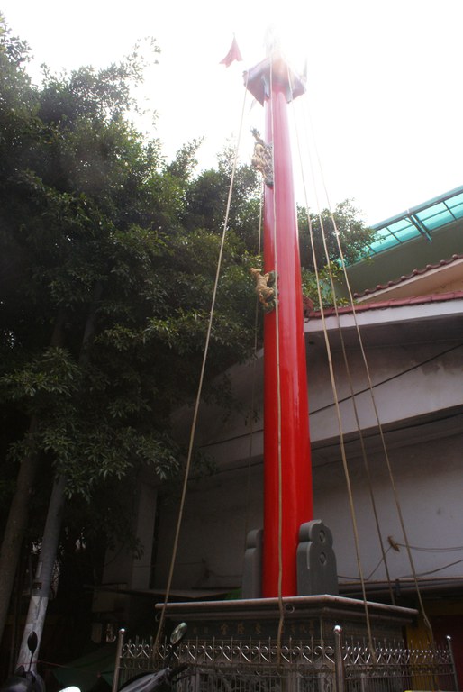 前金東隆宮旗杆