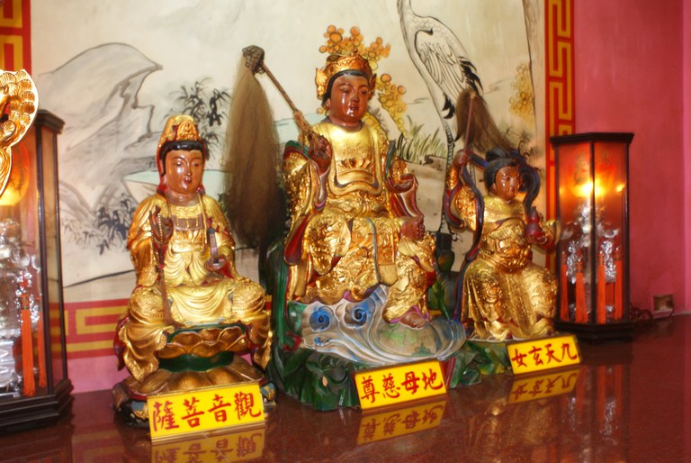 龍鳳殿地母慈尊||//|