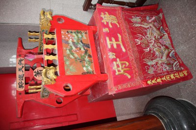 乩轎1