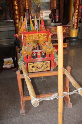 乩轎3