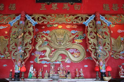 橋仔村白馬尊王廟之白馬尊王神龕
