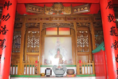 白衣大士神龕