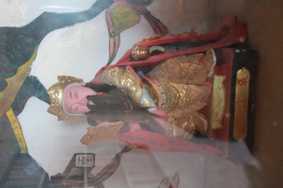 西路境彣大王廟張右將神像