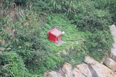 牛峰境澳口小祠側面外觀