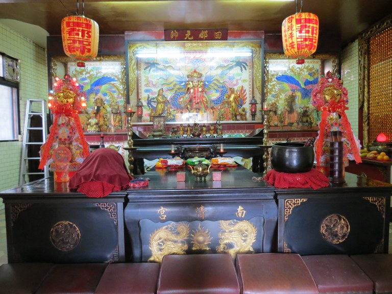 南清宮主祀神