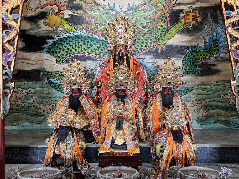主神龕的眾神