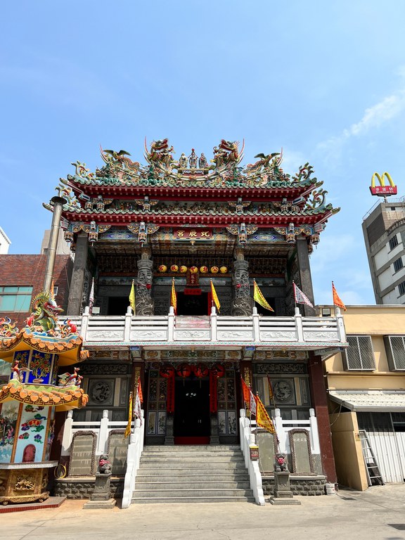 北甲北辰宮正面