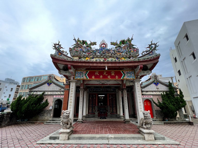 火燒坪靈光殿正面