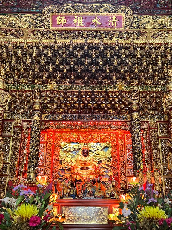 文澳祖師廟中央神龕