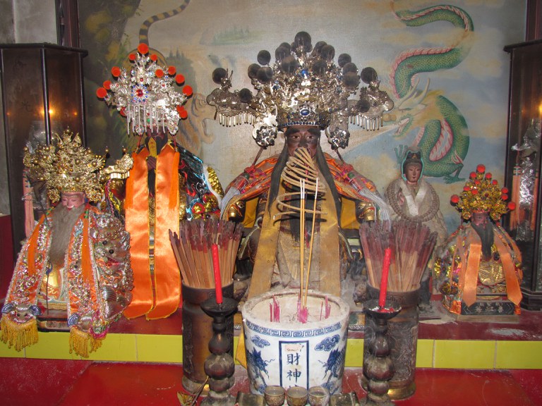 將軍宮主祀財神爺 福德正神