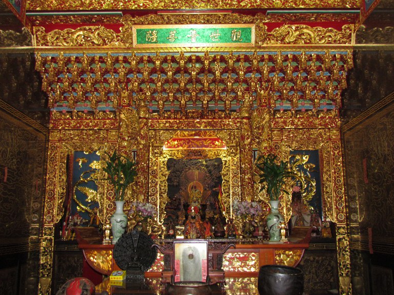 主祀觀世音菩薩配祀媽祖 土地公