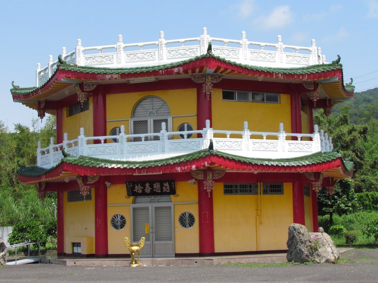 納骨塔
