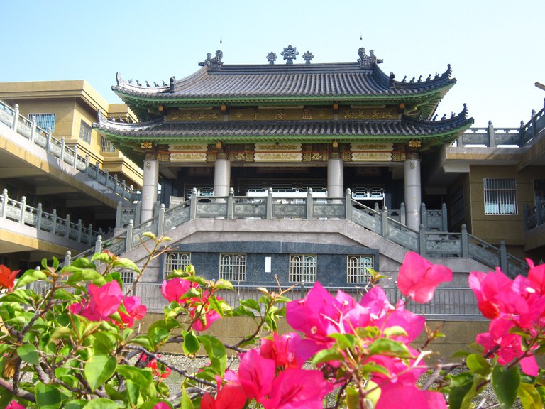 圓隆寺大殿