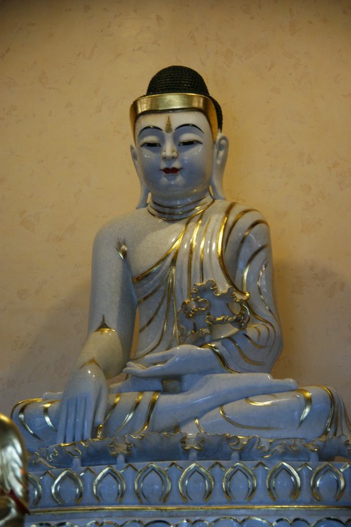 主神釋迦牟尼佛