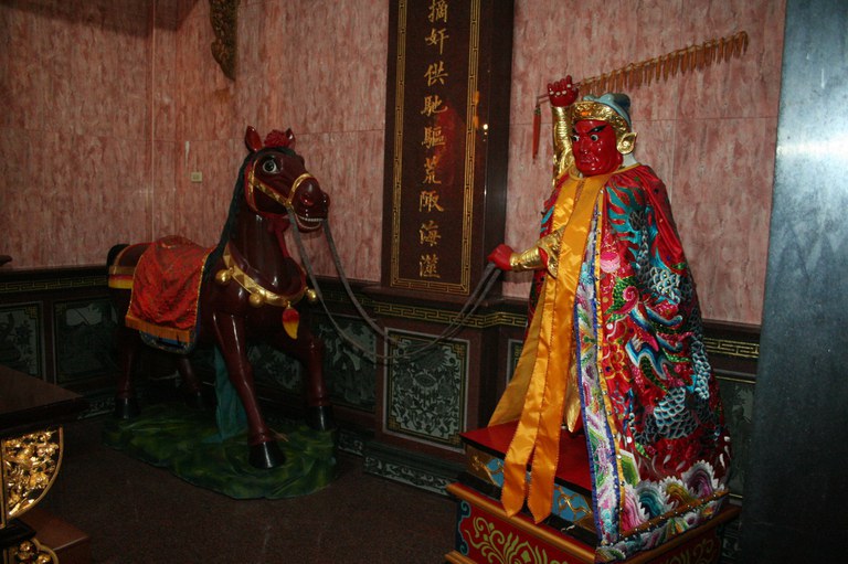 三隆宮馬將軍、王馬(陳進成拍攝-2008.04.12) 三隆宮馬將軍、王馬(陳進成拍攝-2008.04.12)