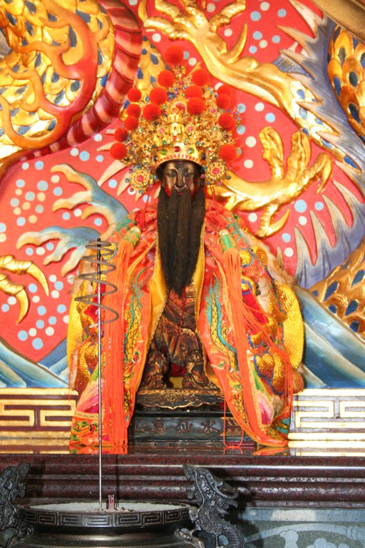 三隆宮前右廂殿水仙尊王(陳進成拍攝-2008.04.12) 三隆宮前右廂殿水仙尊王(陳進成拍攝-2008.04.12)
