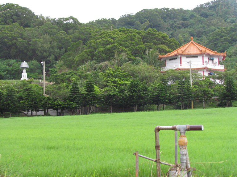 山中位置