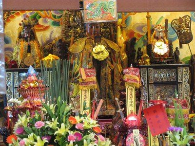 主祀無極聖母元君 配祀媽祖 玉皇大帝