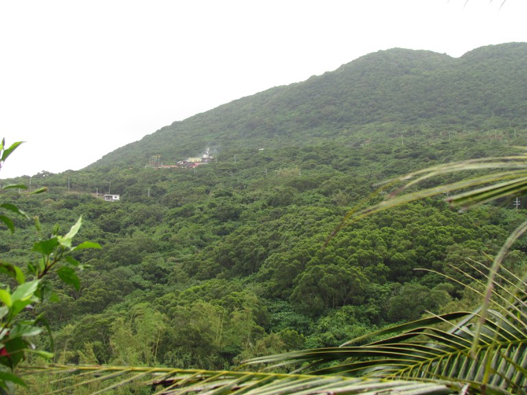 山中位置