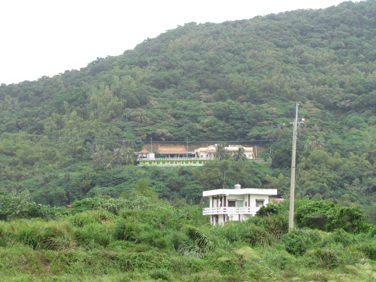 山中位置