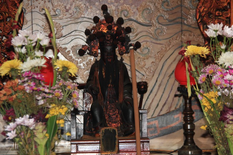 昌黎祠正殿龍龕