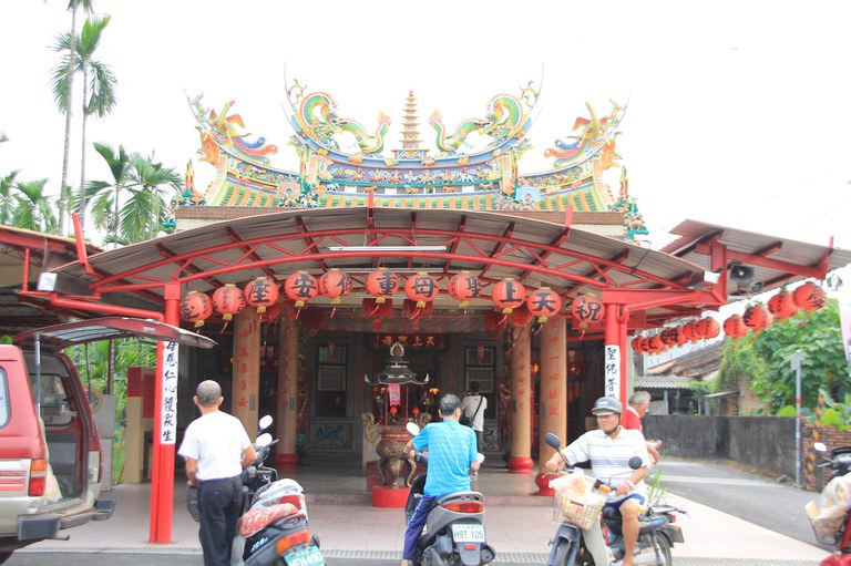 聖母廟正立面