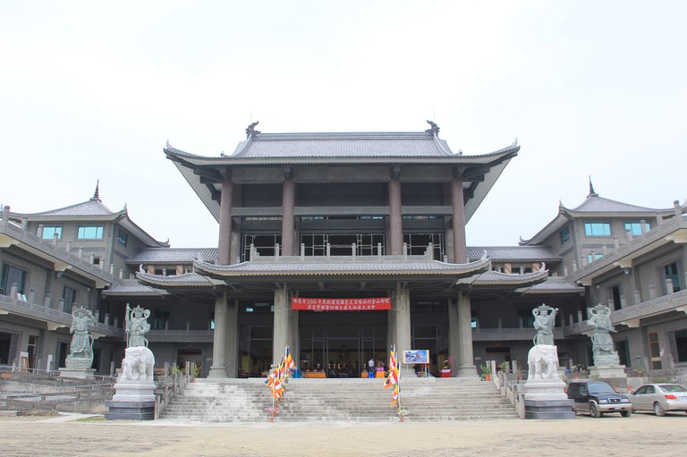 佛恩寺正立面