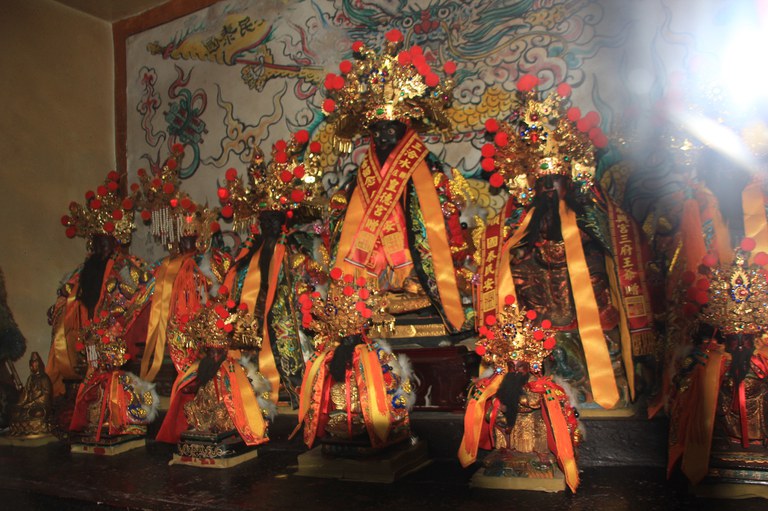 鎮安宮正殿神像