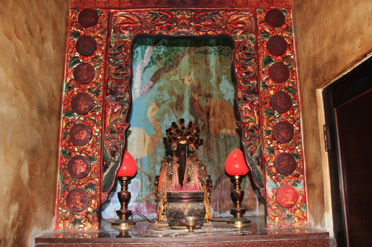 清水寺正殿虎龕
