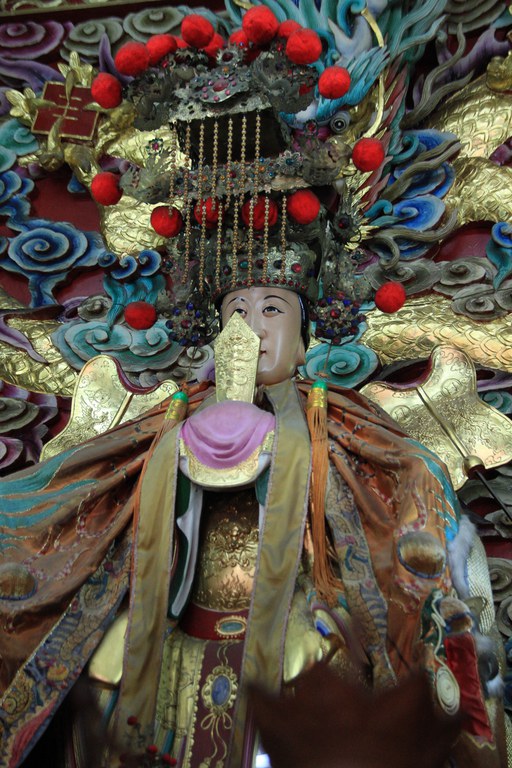 三青宮正殿主神